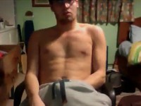 Aburrido joven amateur